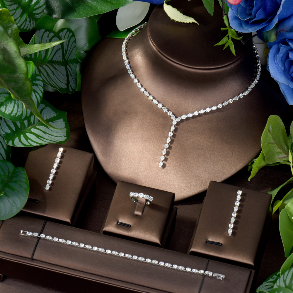 Women Fashion Uae - HIBRIDE Simple Cubic Zirconia UAE Dubai