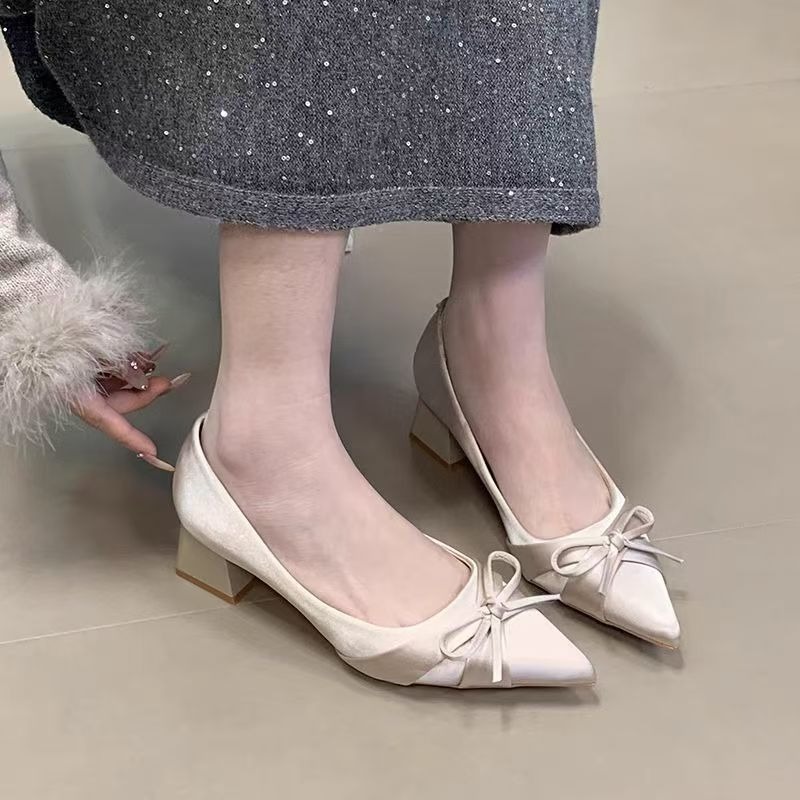 Retro Mid-length Single Shoes  - đánh giá và giá Women Fashion Heels