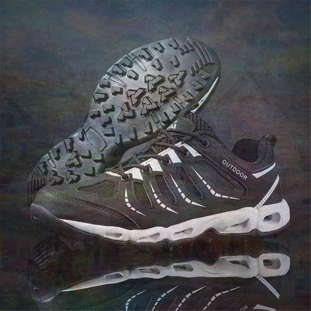 Sumer Round Tip Silver Sneaker - đánh giá và giá Women Fashion Over 40